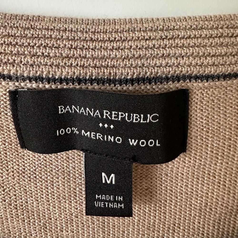 Banana Republic Factory Men's Merino Wool Crewneck Sweater in Light Brown-M - Picture 4 of 7
